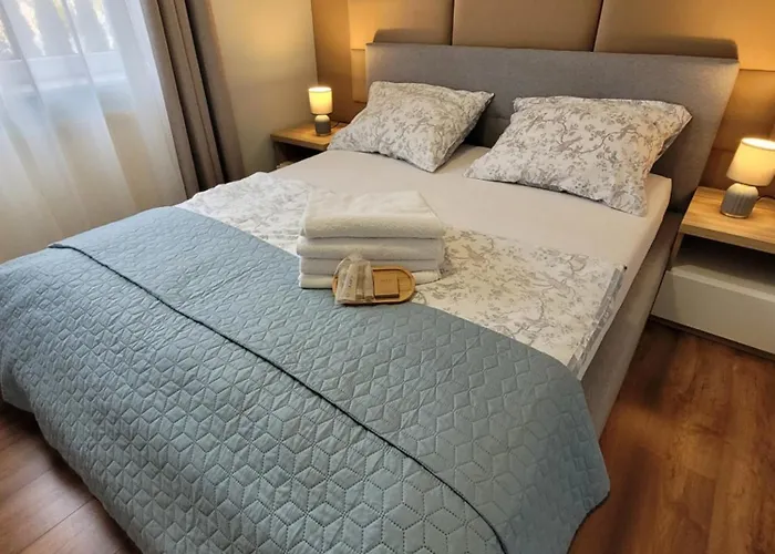 Szklarska Przystan - Blisko Centrum, Pkp I Szlakow